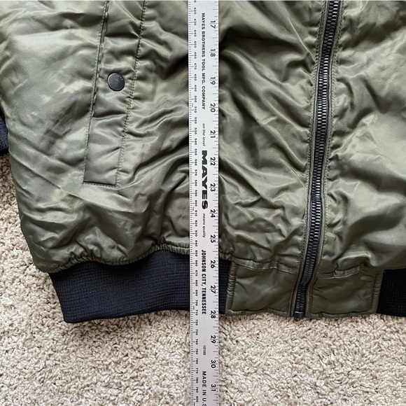 Guess Bomber Jacket Men’s Dark Green Size XLT Tall - Picture 12 of 13